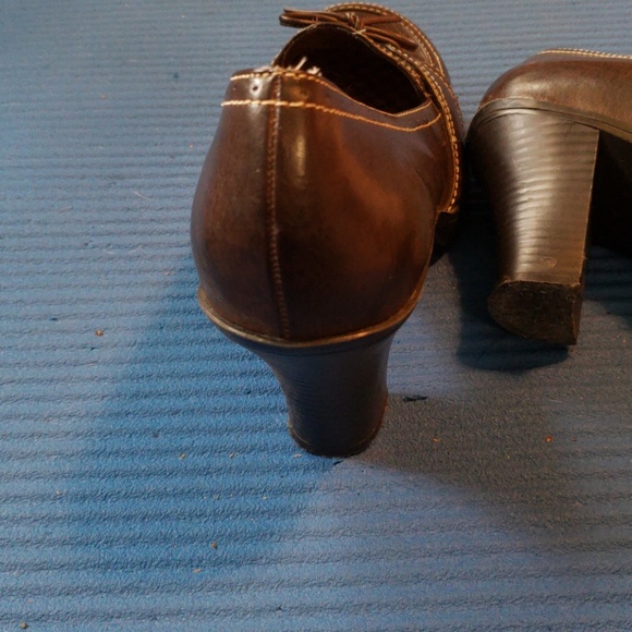 Comfortable 3 inch heels - Picture 3 of 4